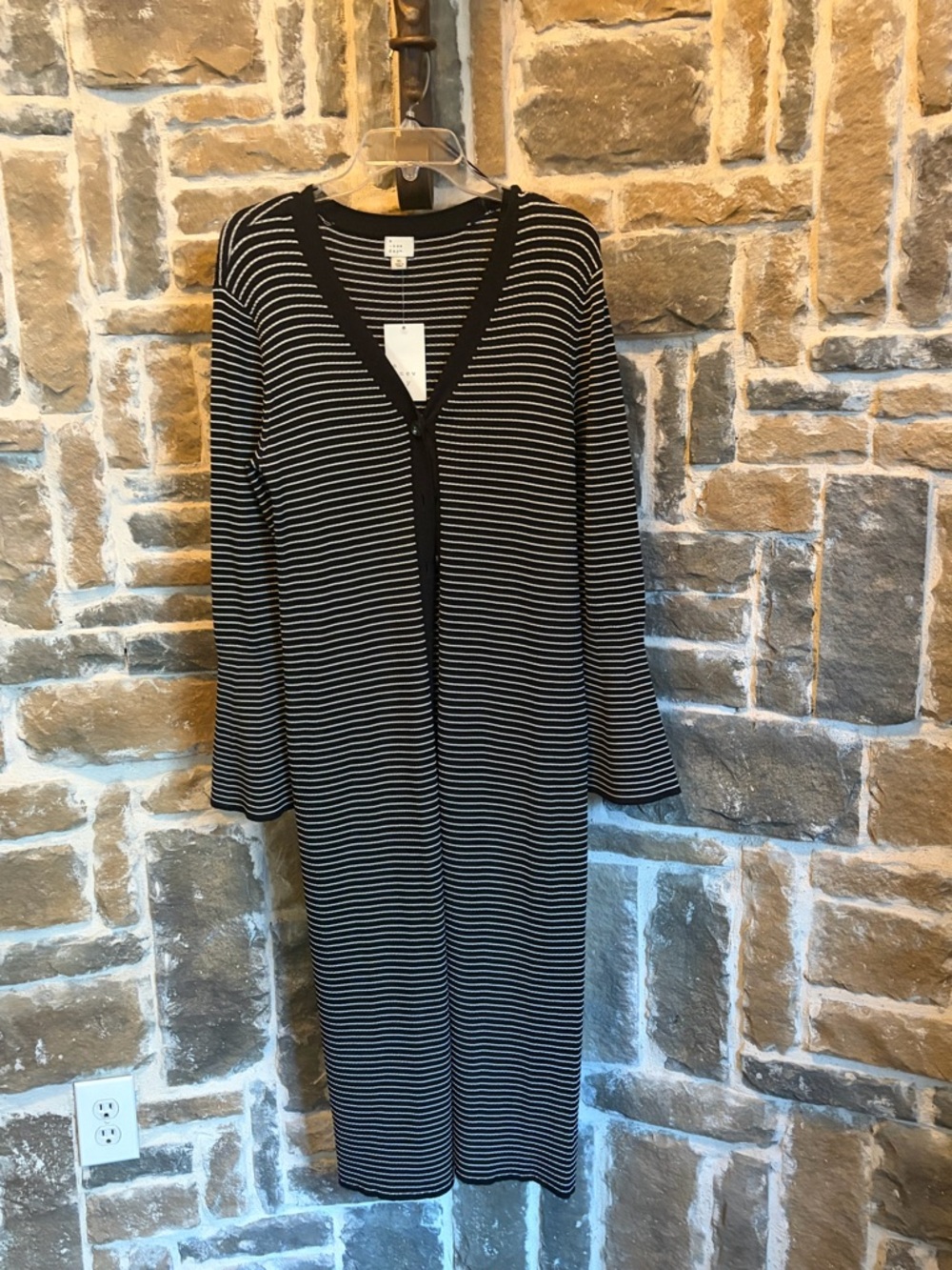 a new day Black and White Striped Longline V-Neck Cardigan size XL nwt